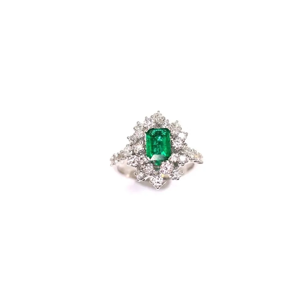 anello_salvini_in_oro_bia_0-16.webp DAMIANI Anello Salvini in oro bianco e smeraldo ref. 81092042
